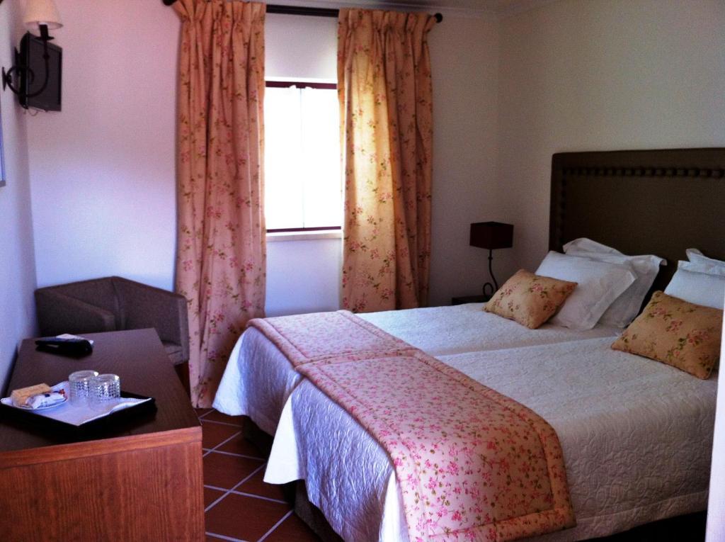 Casa Do Largo - Golega - Turismo De Habitacao Hotell Rom bilde